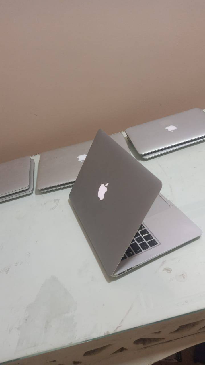 ماك بوك اير