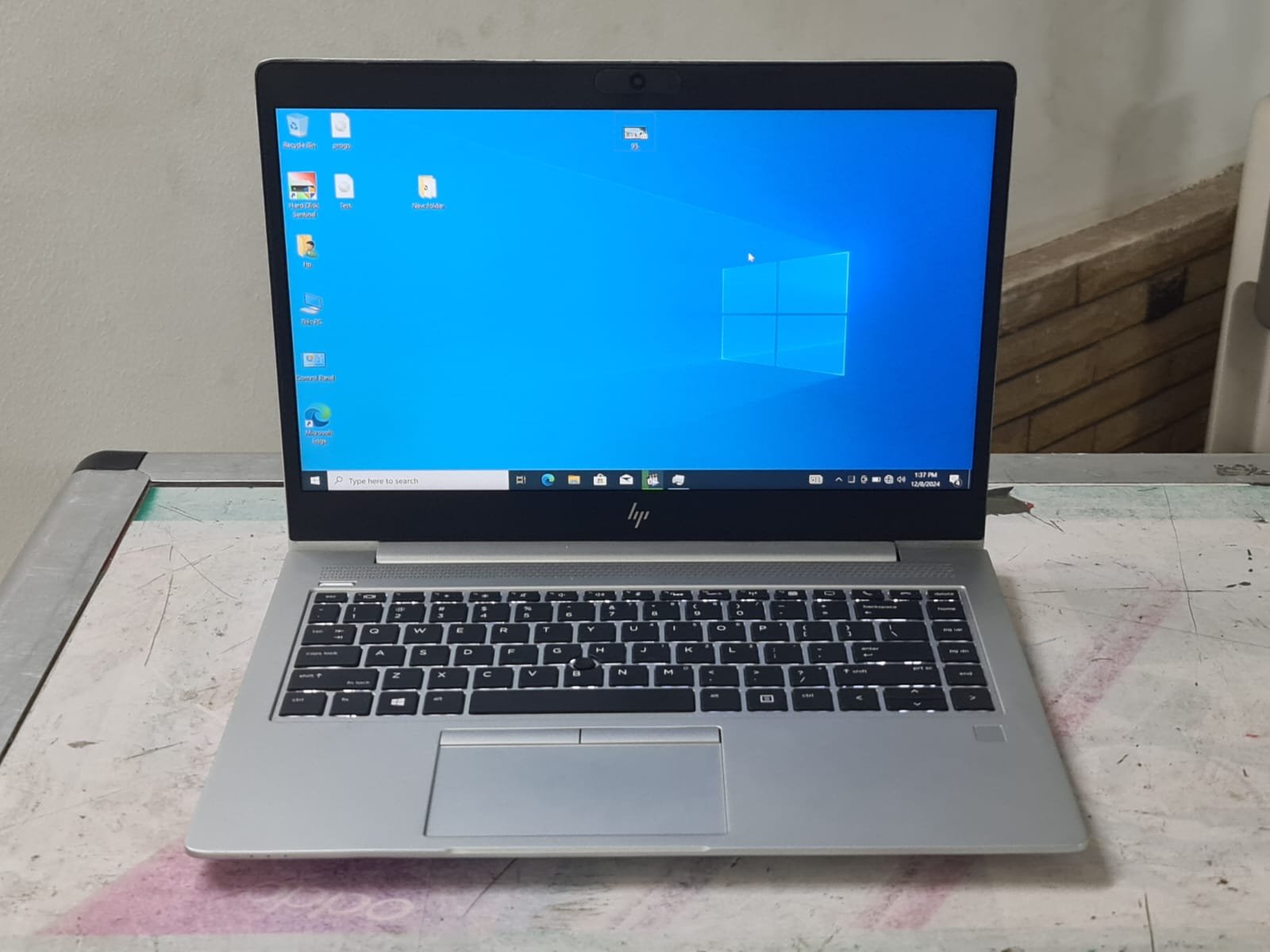 HP PRO BOOK 745 G3 AMD A8 8600 / 8 /256