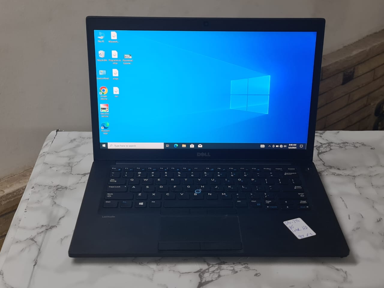 لابتوب Dell Latitude E7480: الأداء المتفوق والتصميم الأنيق لمهنيي الأعمال – كور اي7 جيل سابع