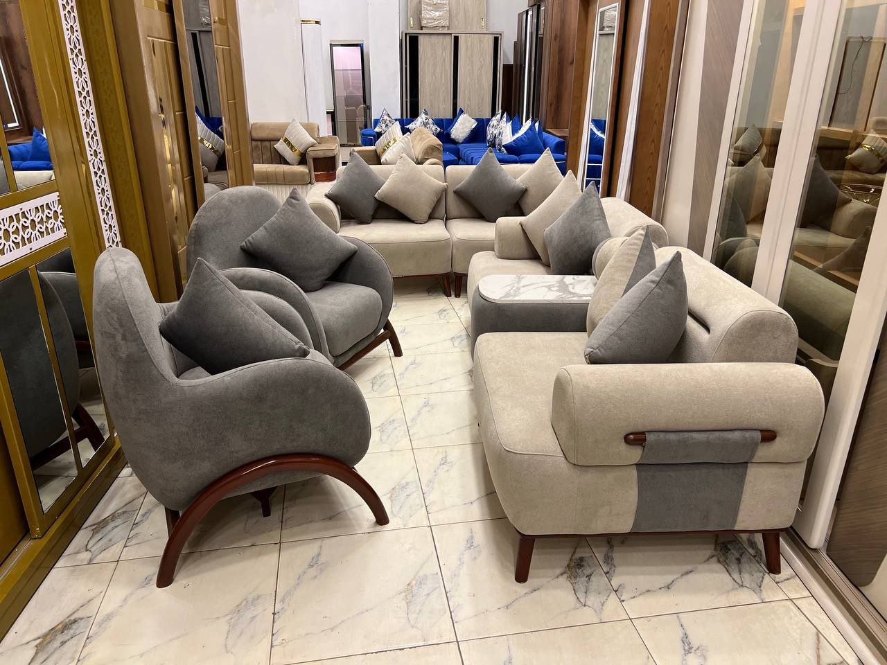 الانتريه الباندا خشب زان احمر