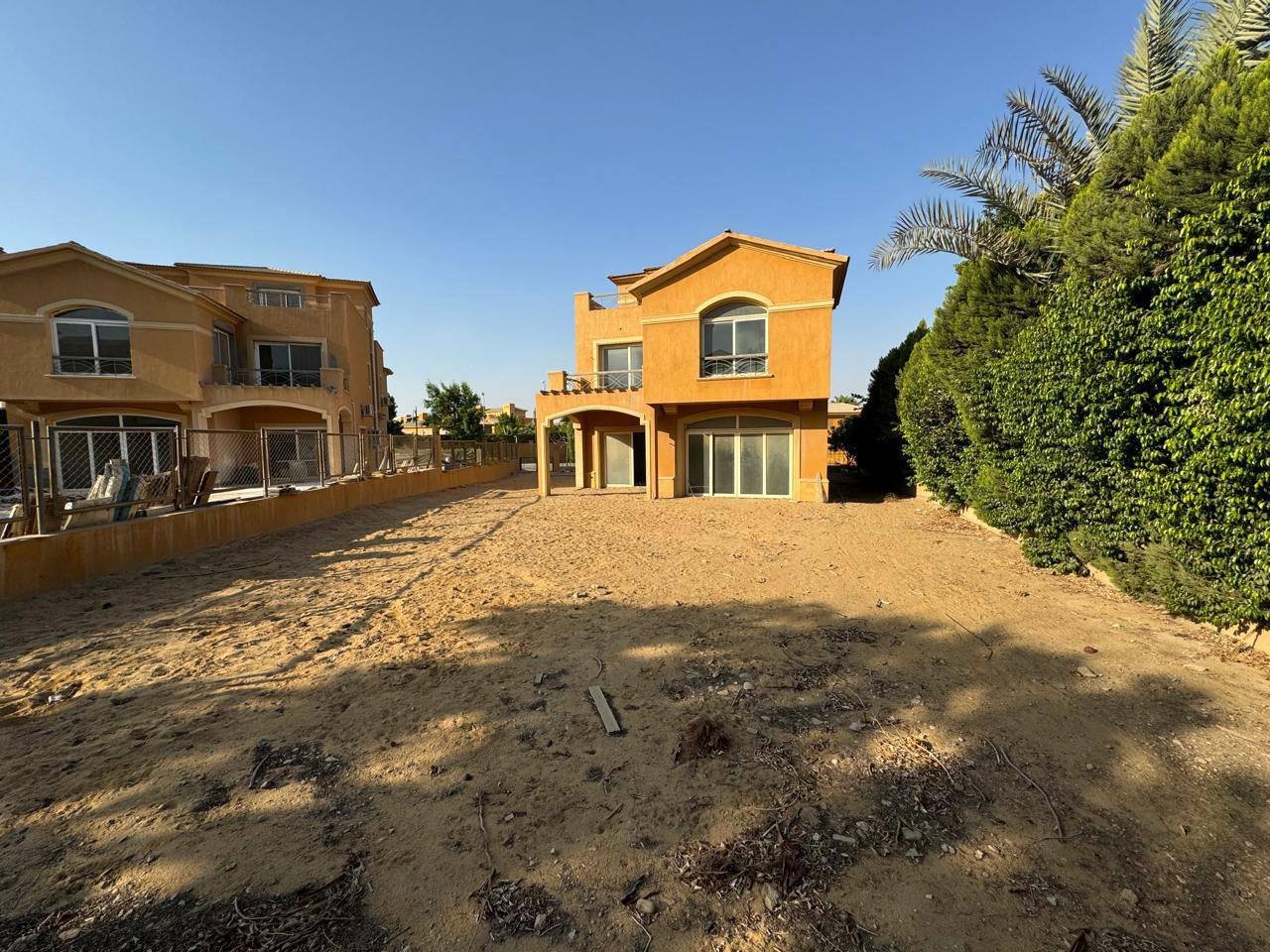 📍 فرصة مميزة جدًا  فيلا في كمبوند ديار بارك – القاهرة الجديدة