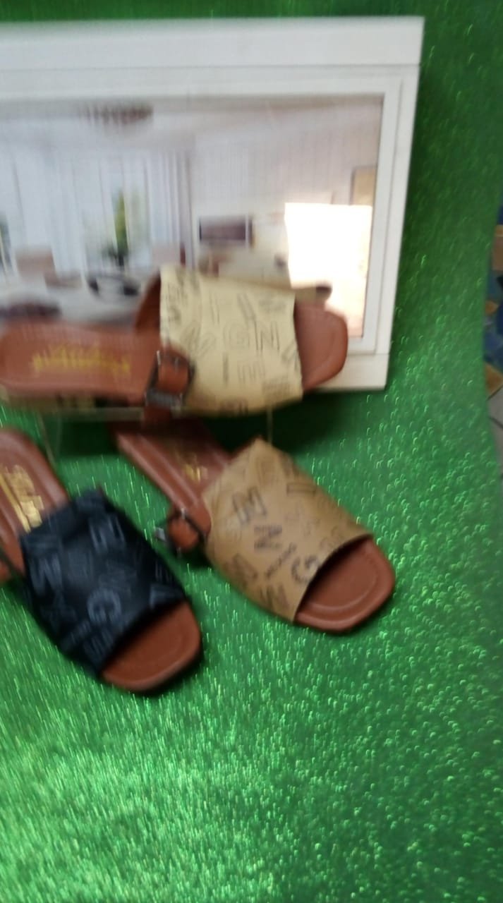 شبشب حريمي ماركات حرق سعر 90