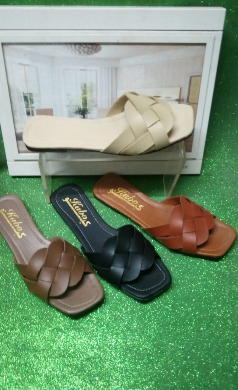 شبشب بلاج حريمي 50ج