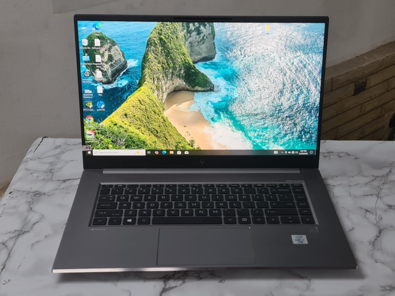HP ZBook Studio G7 Core i7 10850H – Ram 32 – SSD 512 – Nvidia Quadro t1000 4g ddr4