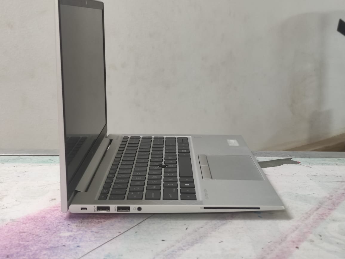 HP EliteBook 845 G8 AMD Ryzen 5 PRO 5650U – Ram 16G – SSD 512G