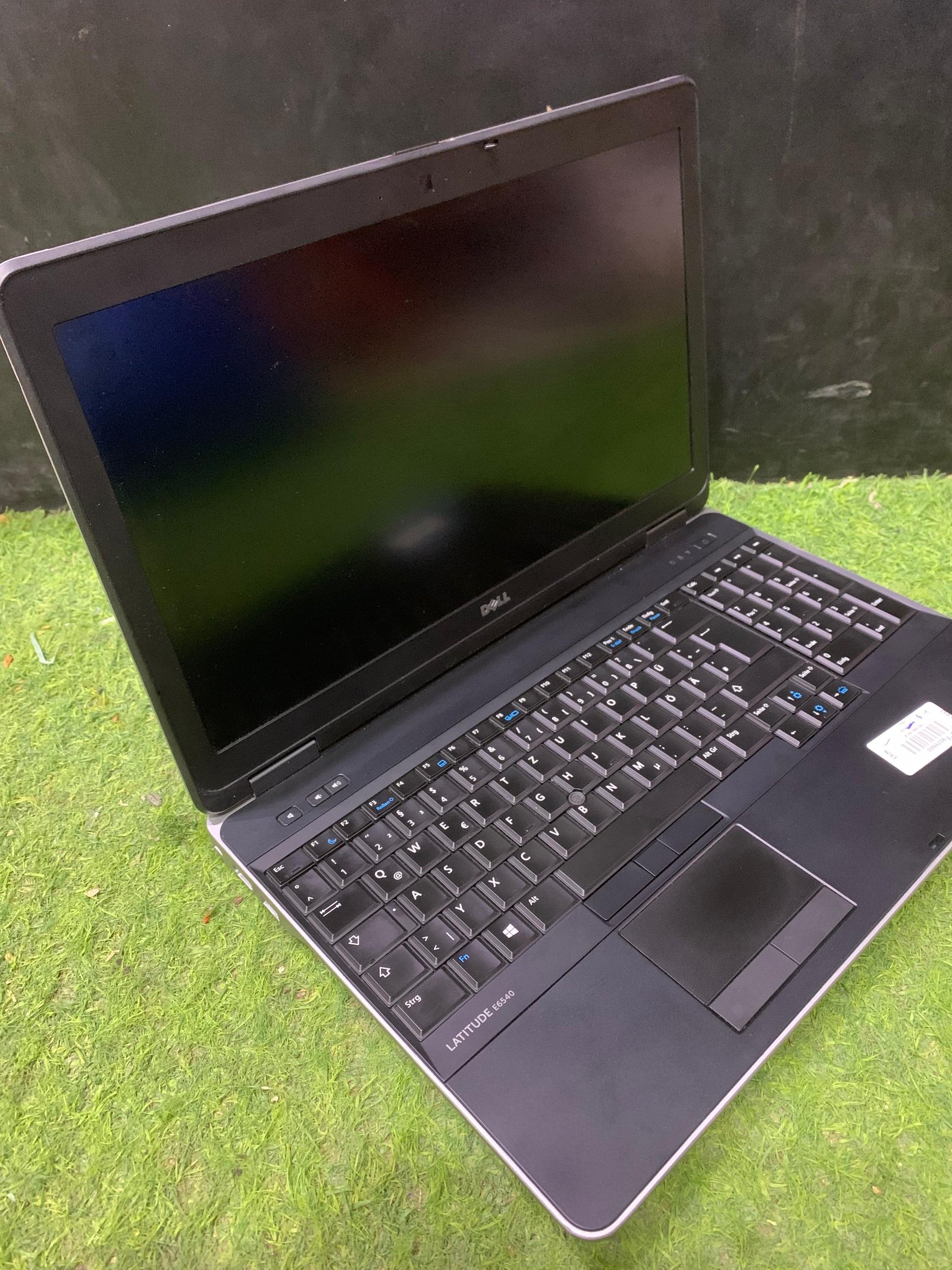 Dell LATI UDE E6540