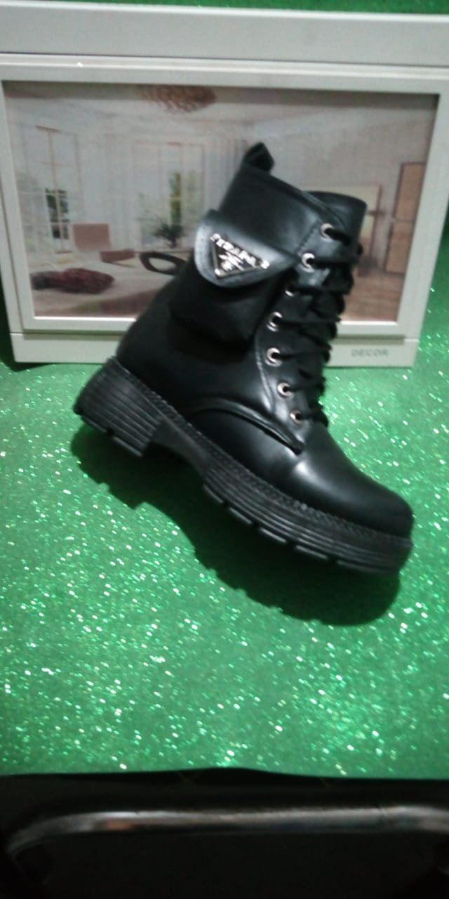 حذاء هاف حرىمي  وبناتي هاف بوط 210ج اقل كمية 5 قطع