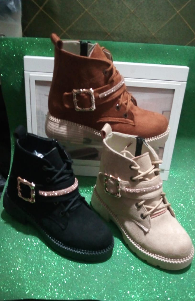 حذاء هاف حرىمي  وبناتي هاف بوط 210ج اقل كمية 5 قطع