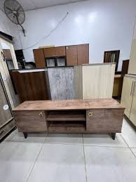 ترابيزه الشاشه 160سم