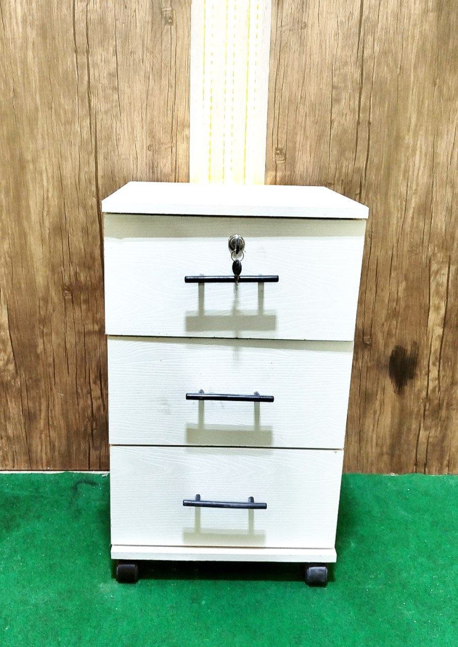 وحده ادراج ٣ درج بمفتاح