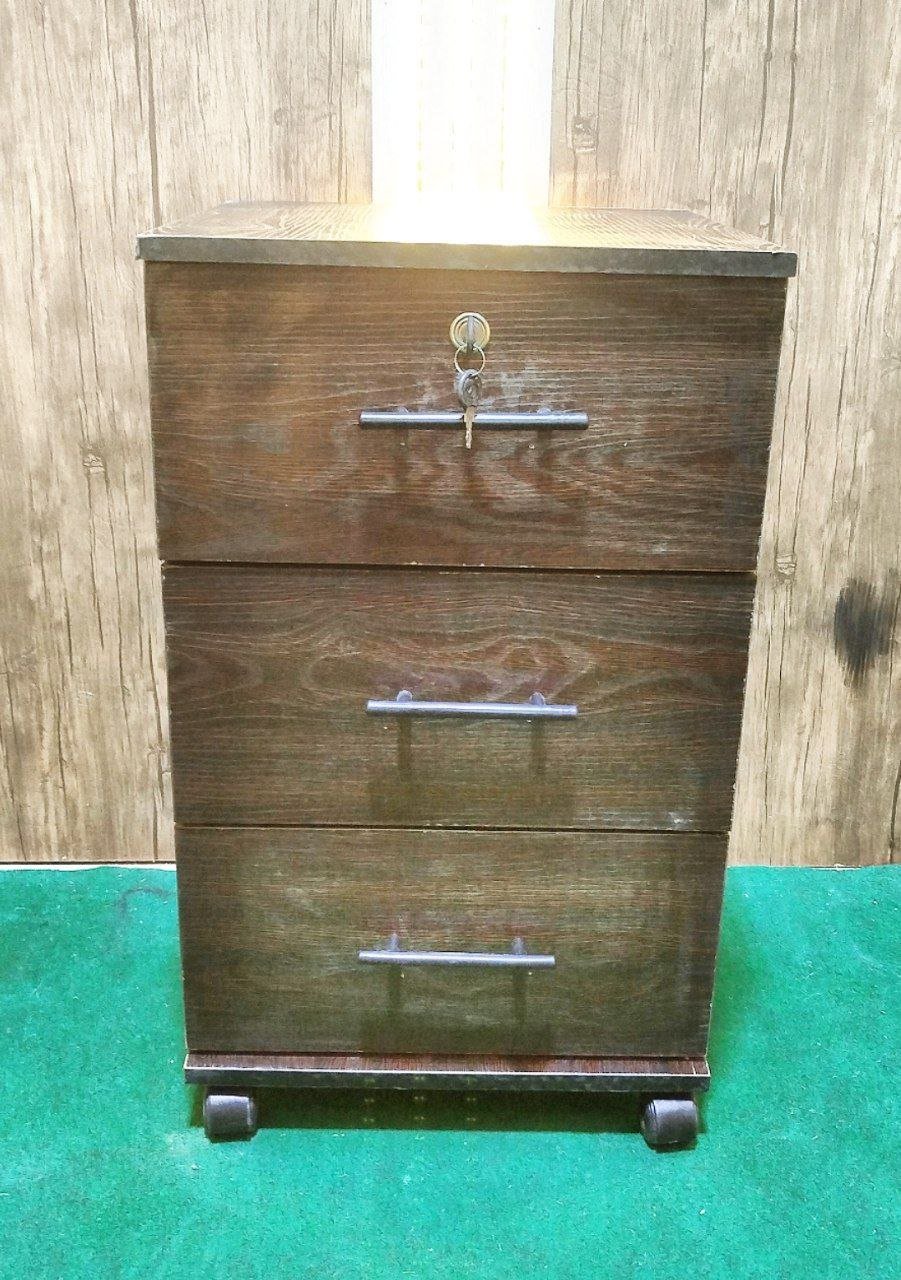 وحده ادراج ٣ درج بمفتاح