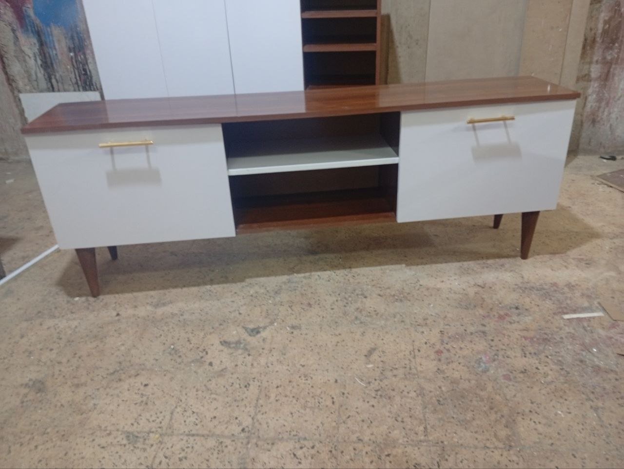 تريبزة شاشة خشب ميلامين  تركي مستورد😍😍