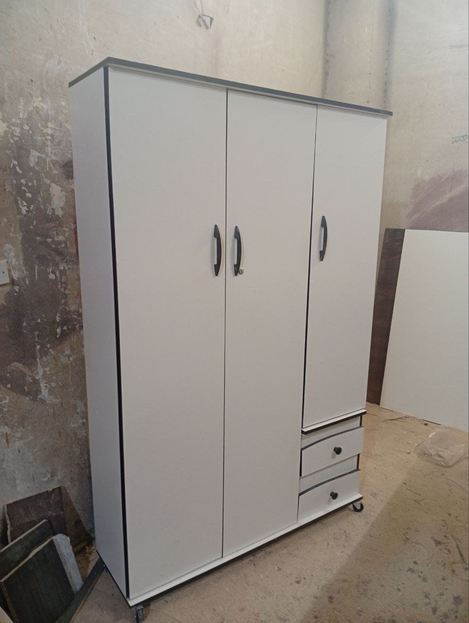 دولاب ٣درفه بسعر مصنع مباشر ♥️🥳