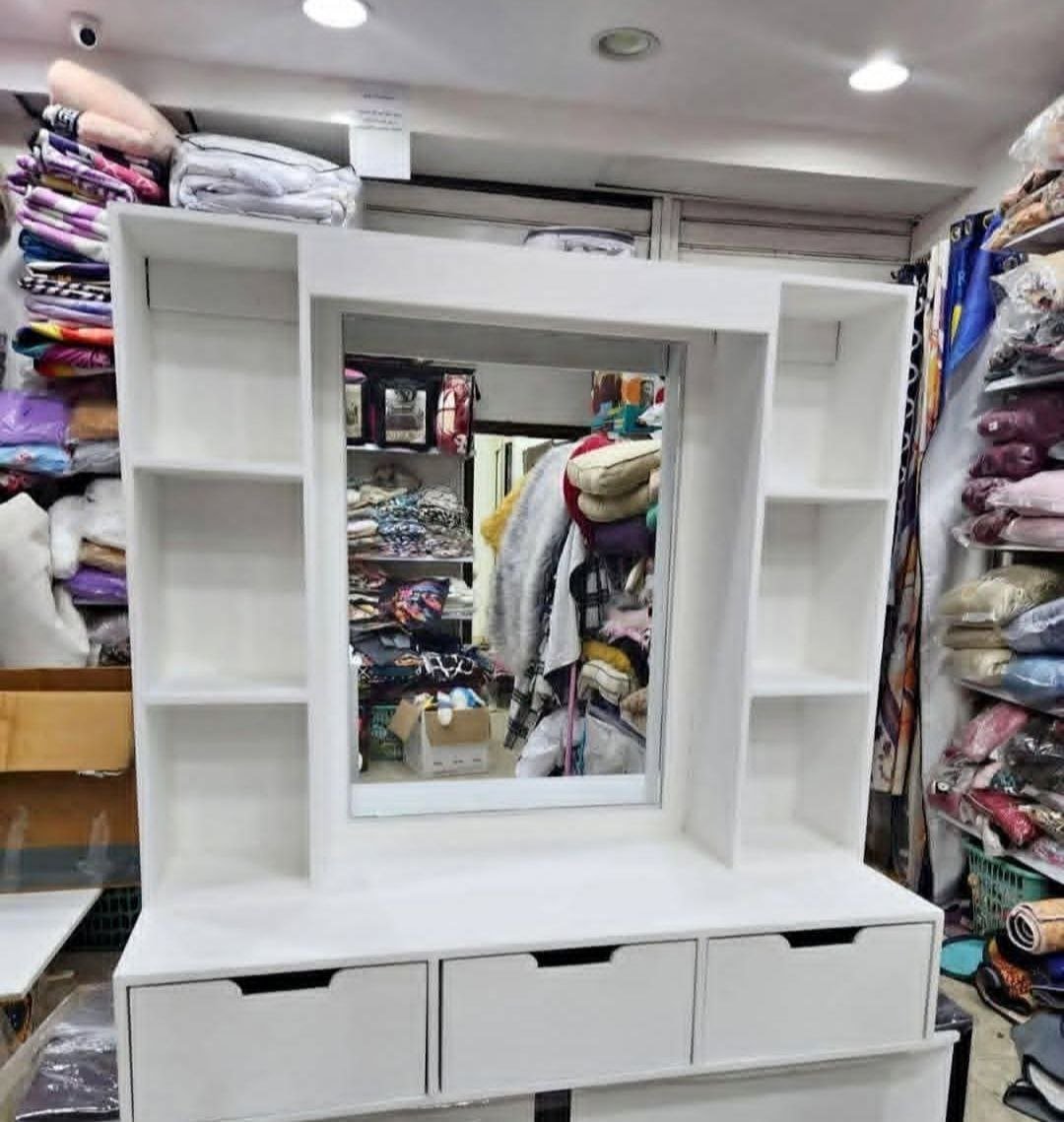 تسريحه معلقه ومعاها 3 ادراج