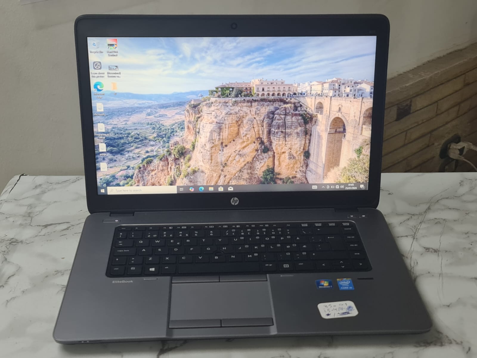 Hp 850 g2 i5 – 5th gen – 15.6 hd – 500g – ram 4g – intel 5500