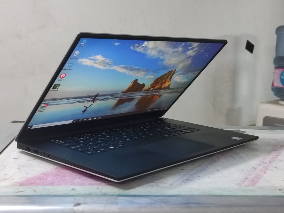 Dell Latitude 5530 Laptop Intel Core i5 12th 1245U , Intel UHD Graphics Card , 15.6″ FHD ,8GB RAM ,256GB SSD M.2 Window 11 بالكارتونة كالجديد تماما - 8